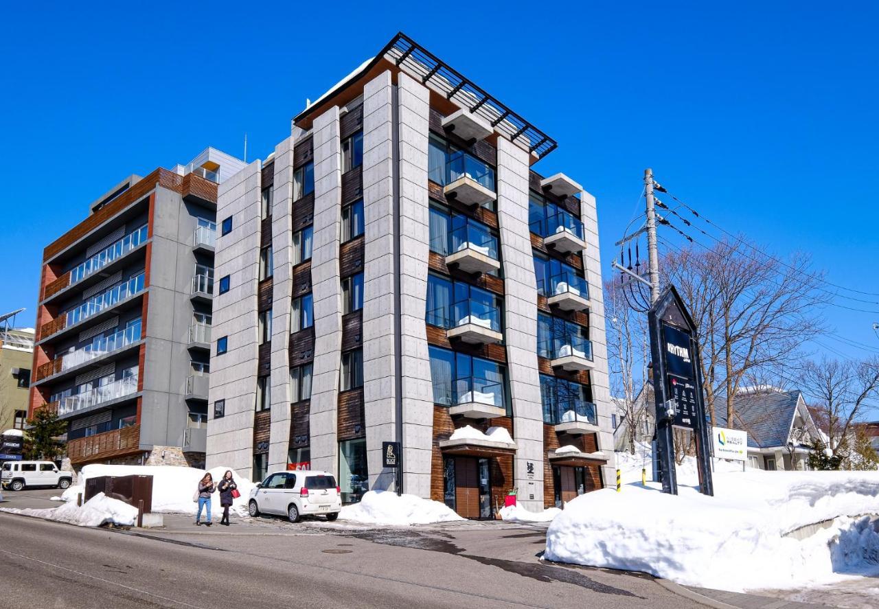 Miru Nozomi Views Aparthotel Кучан Екстериор снимка