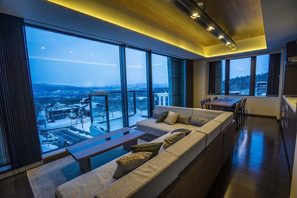 Miru Nozomi Views Aparthotel Кучан Екстериор снимка